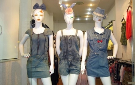 Nên Mua Manocanh Loại Nào Là Tốt Nhất? Giá Bao Nhiêu Tiền?